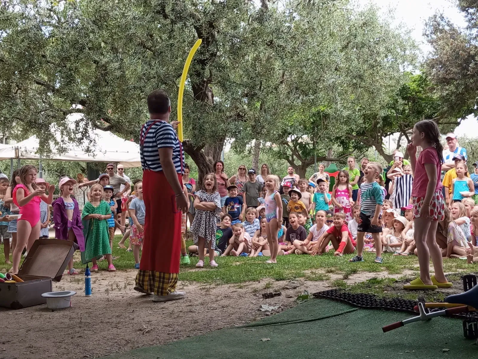 Giocoleria durante lo spettacolo